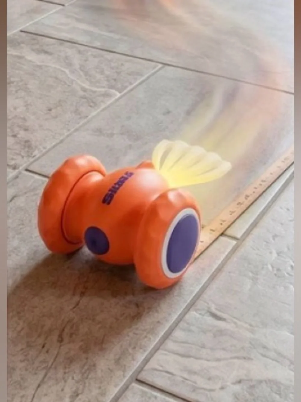 Running & Moving Automatic Smart Kitten Toy – Interactive Fish Cat & Puppy Toy